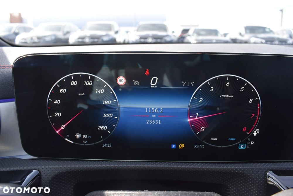 Mercedes-Benz CLA 200 7G-DCT - 27