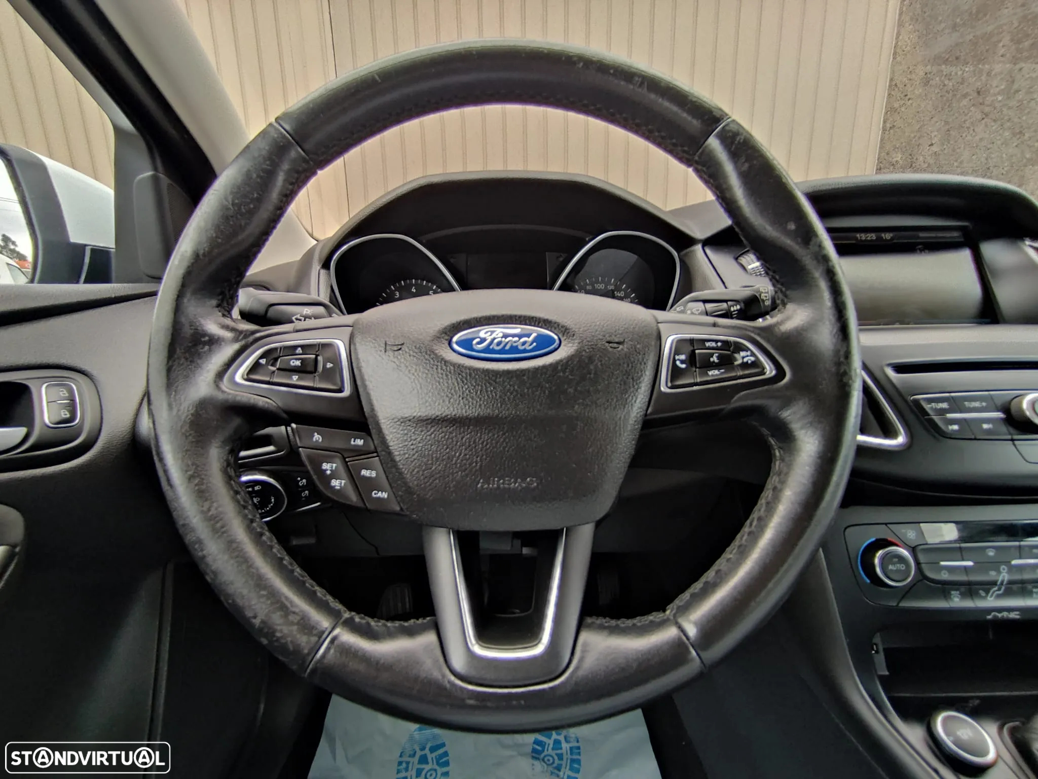 Ford Focus SW 1.0 SCTi Titanium Best - 13
