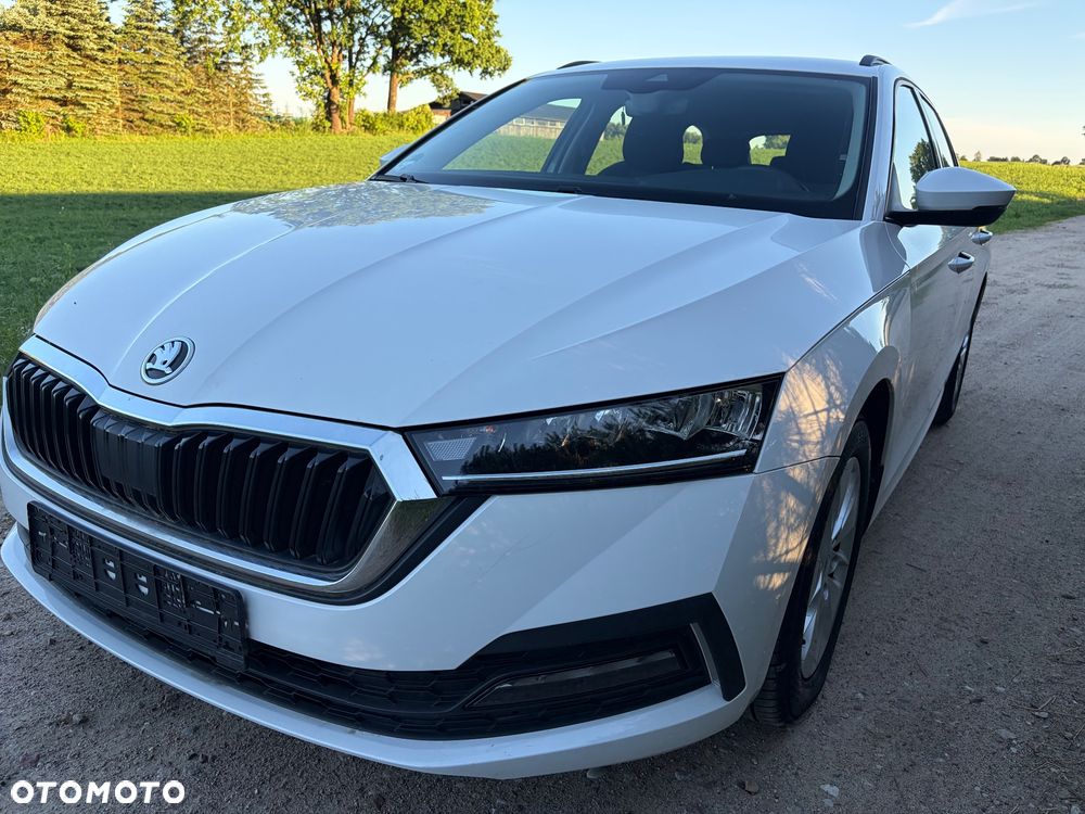 Skoda Octavia 1.5 TSI e-TEC DSG Ambition - 4