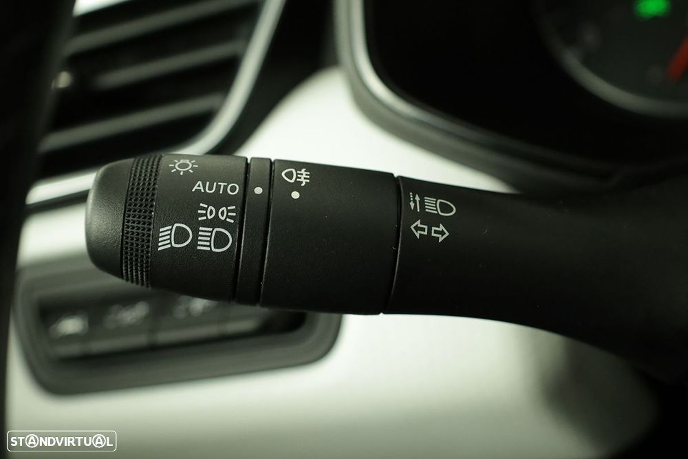 Renault Clio 1.0 TCe Evolution - 16