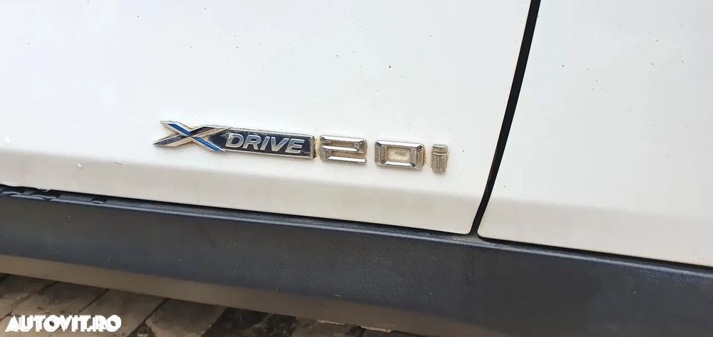 BMW X1 sDrive20i Aut. Sport Line - 3