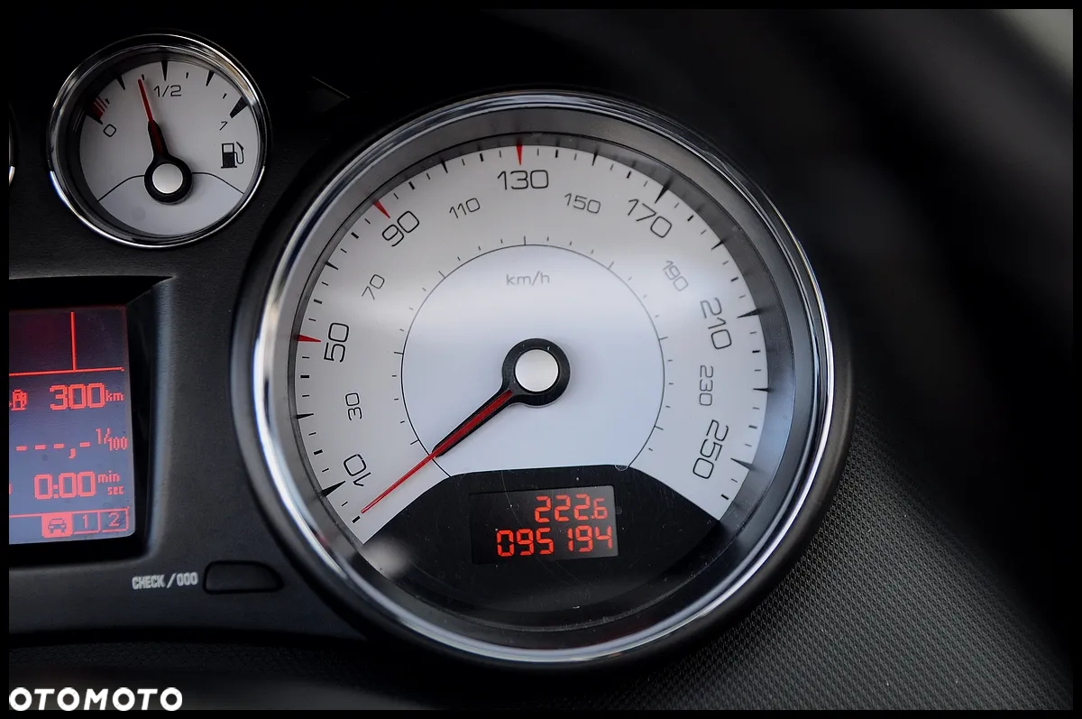 Peugeot 308 CC - 33
