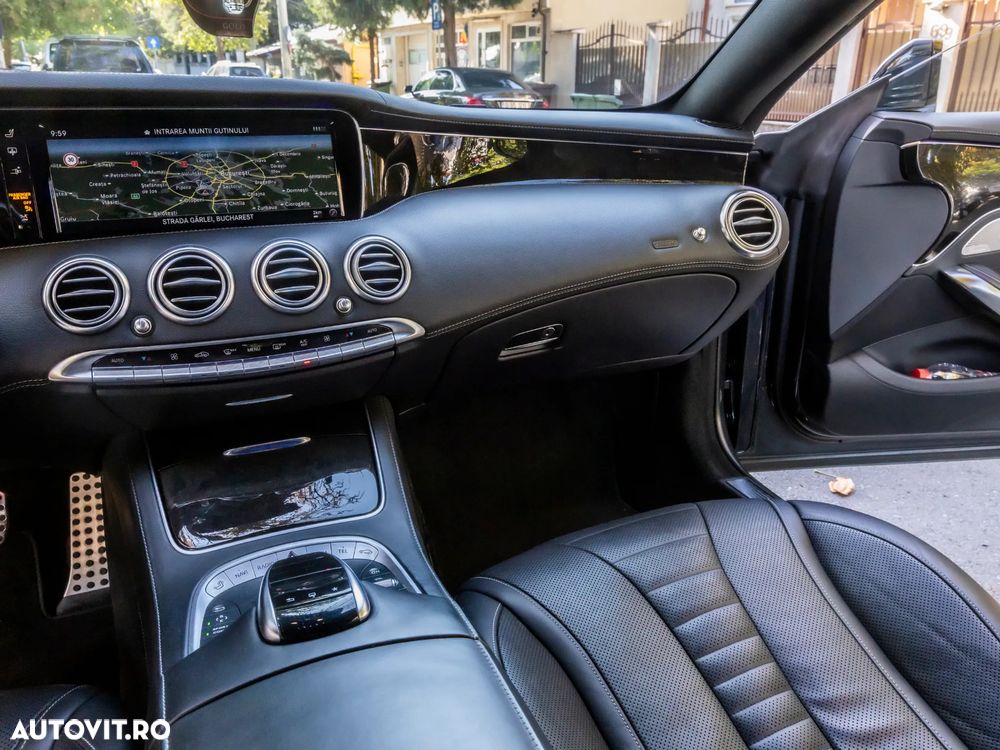 Mercedes-Benz S 500 4MATIC Coupe Aut - 17