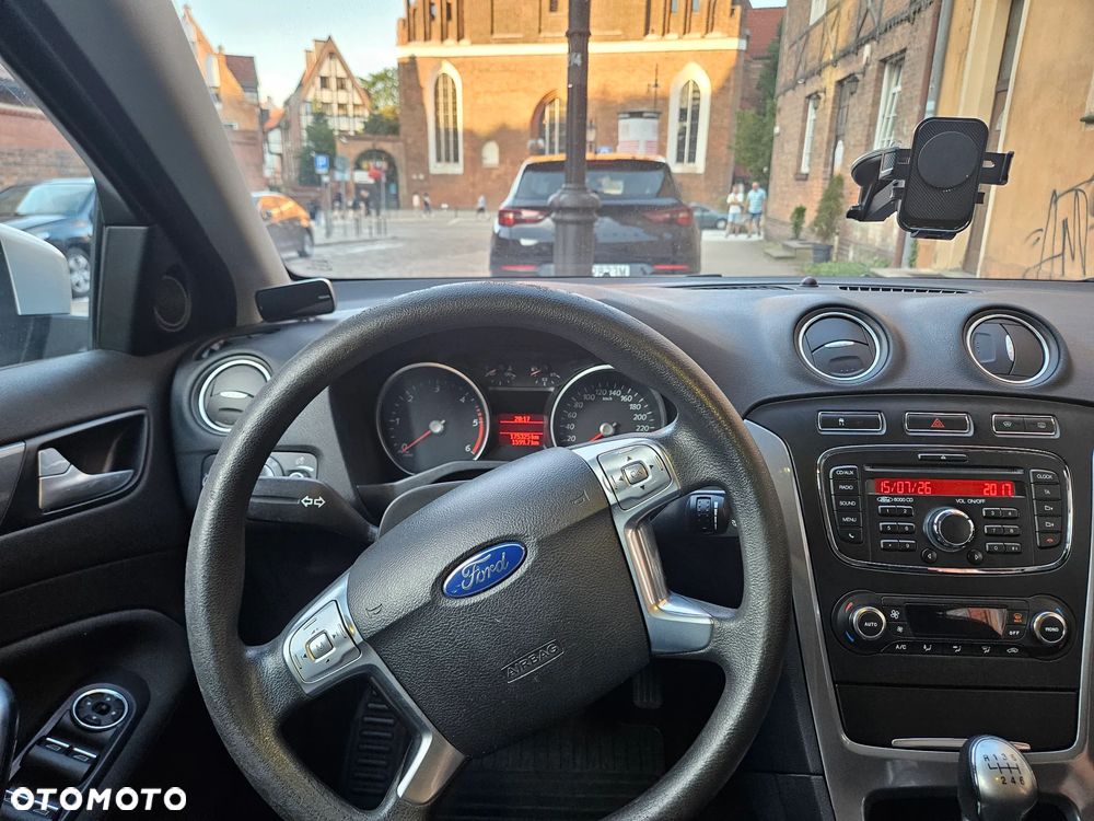 Ford Mondeo 2.0 TDCi Silver X Plus - 12