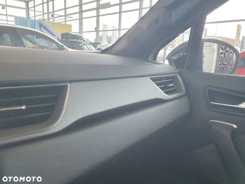 Renault Symbioz - 16