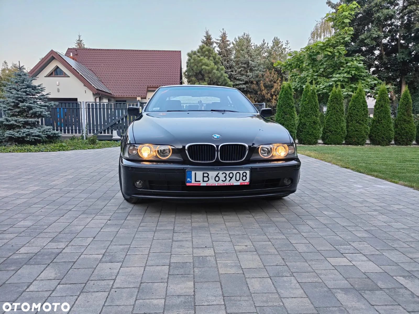BMW Seria 5 520i - 1