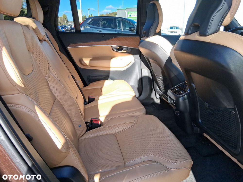 Volvo XC 90 - 15