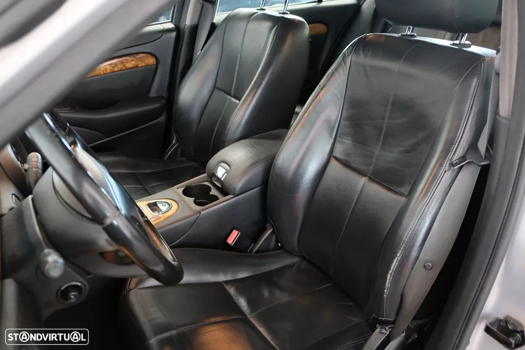 Jaguar S-Type 2.7 D V6 Classic - 10