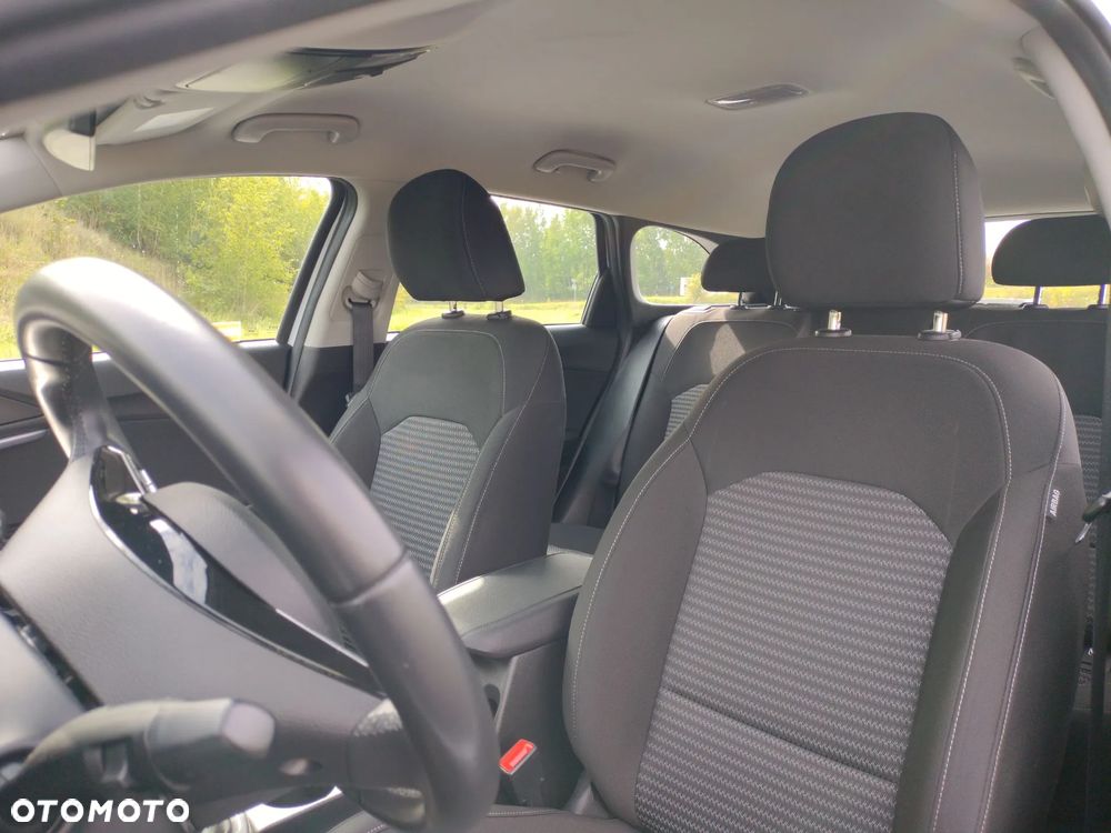 Kia Ceed 1.5 T-GDI M - 11