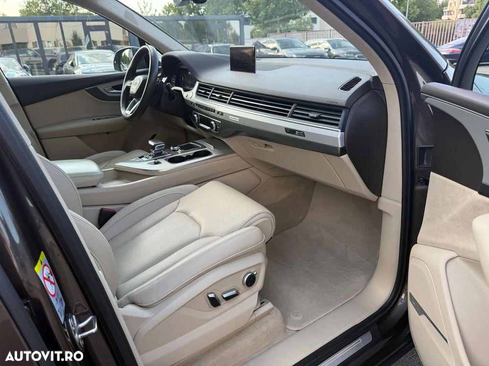 Audi Q7 e-tron 3.0 TDI quattro Tiptronic - 15