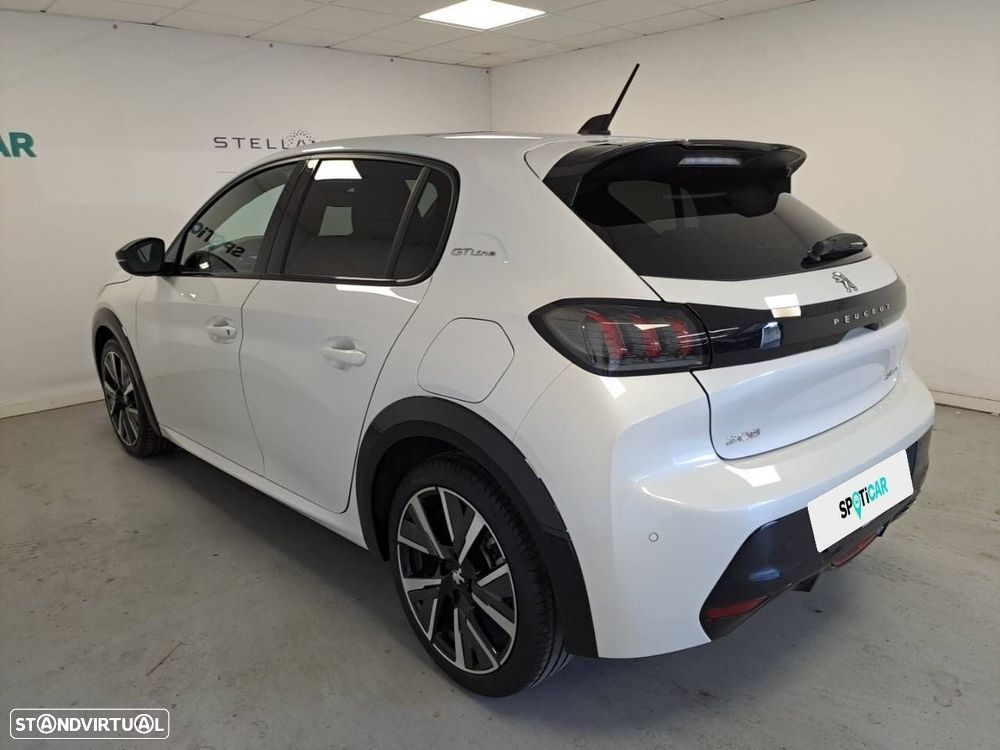 Peugeot 208 1.2 PureTech GT EAT8 - 5
