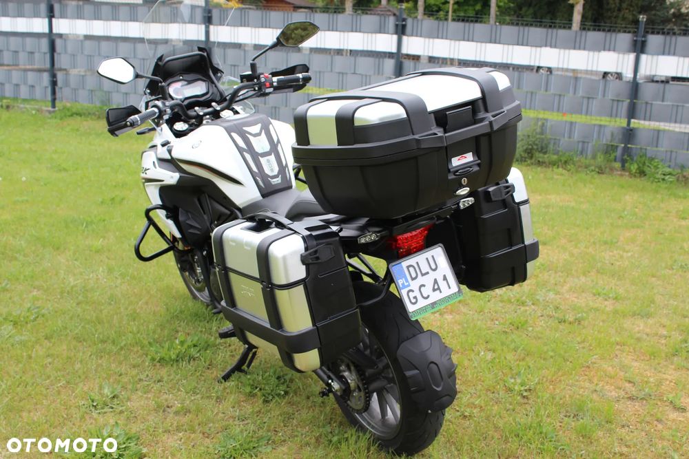 Benelli TRK 502 - 8