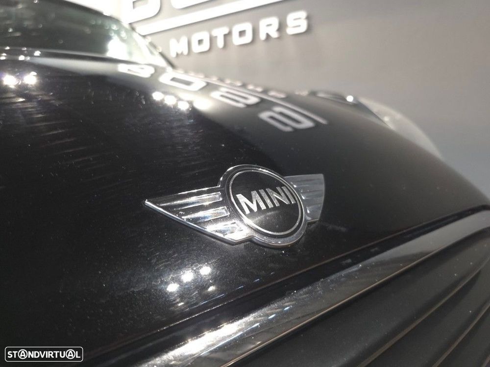 MINI 5 Portas Cooper D - 13