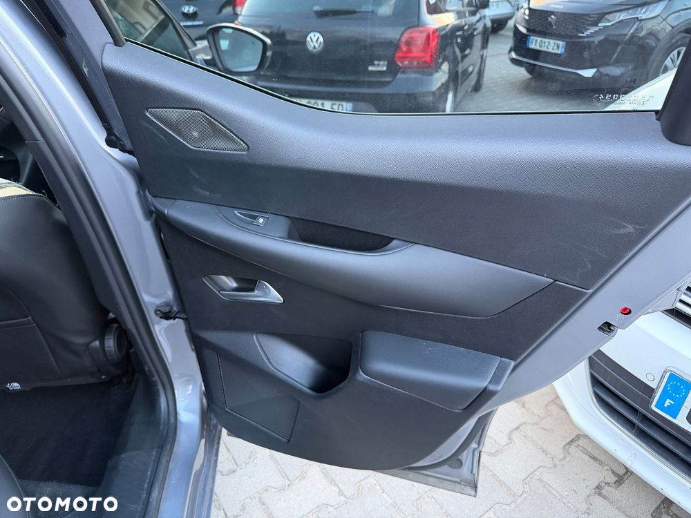 DS Automobiles DS 3 Crossback BlueHDi 130 Performance Line - 17