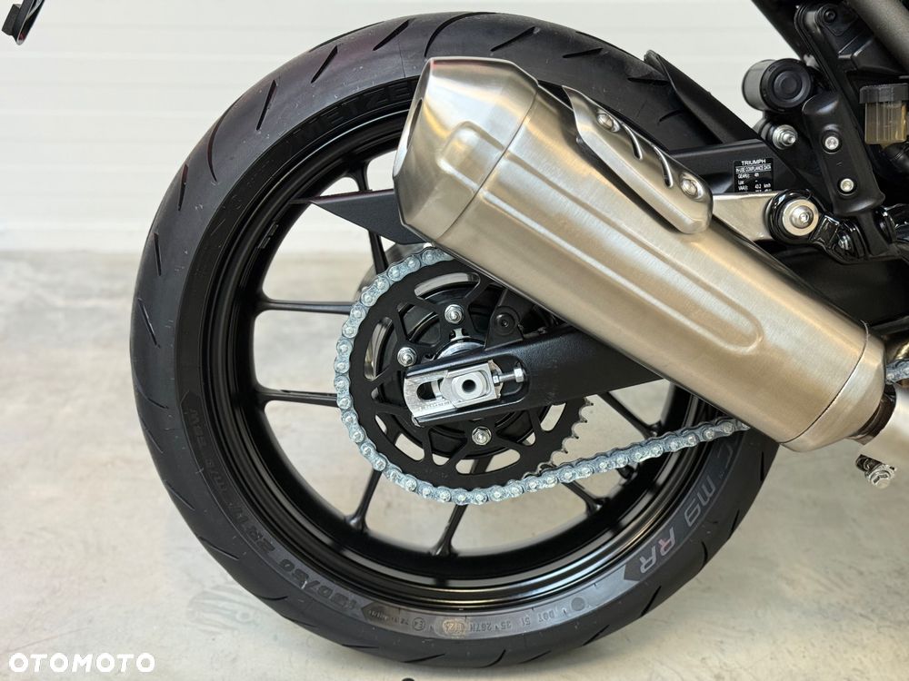 Triumph Inny - 15