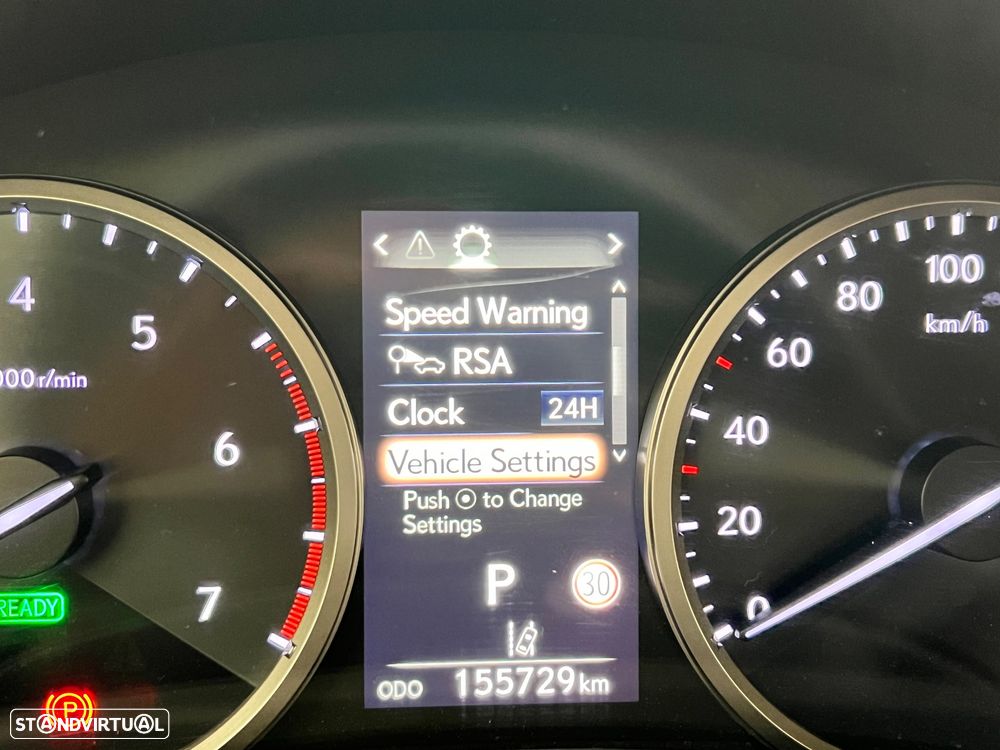 Lexus NX 300h Business - 30
