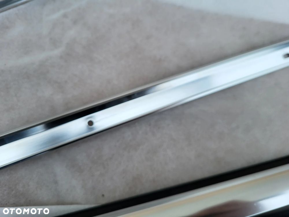 Komplet listew chrom Mercedes Cla w118 6731300 - 6