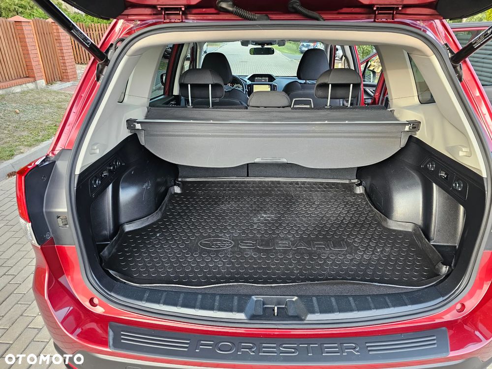 Subaru Forester 2.0 i Exclusive (EyeSight) Lineartronic - 23