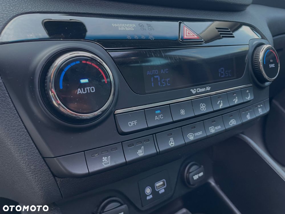 Hyundai Tucson blue 2.0 CRDi 4WD Premium - 10