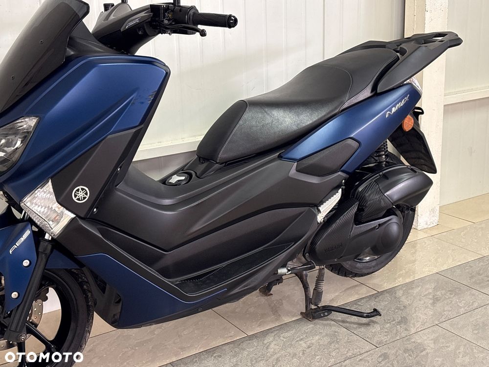 Yamaha NMAX - 9