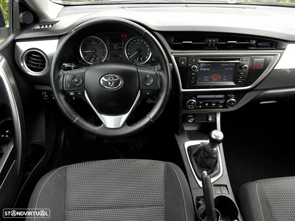 Toyota Auris 1.4 D-4D Comfort - 9