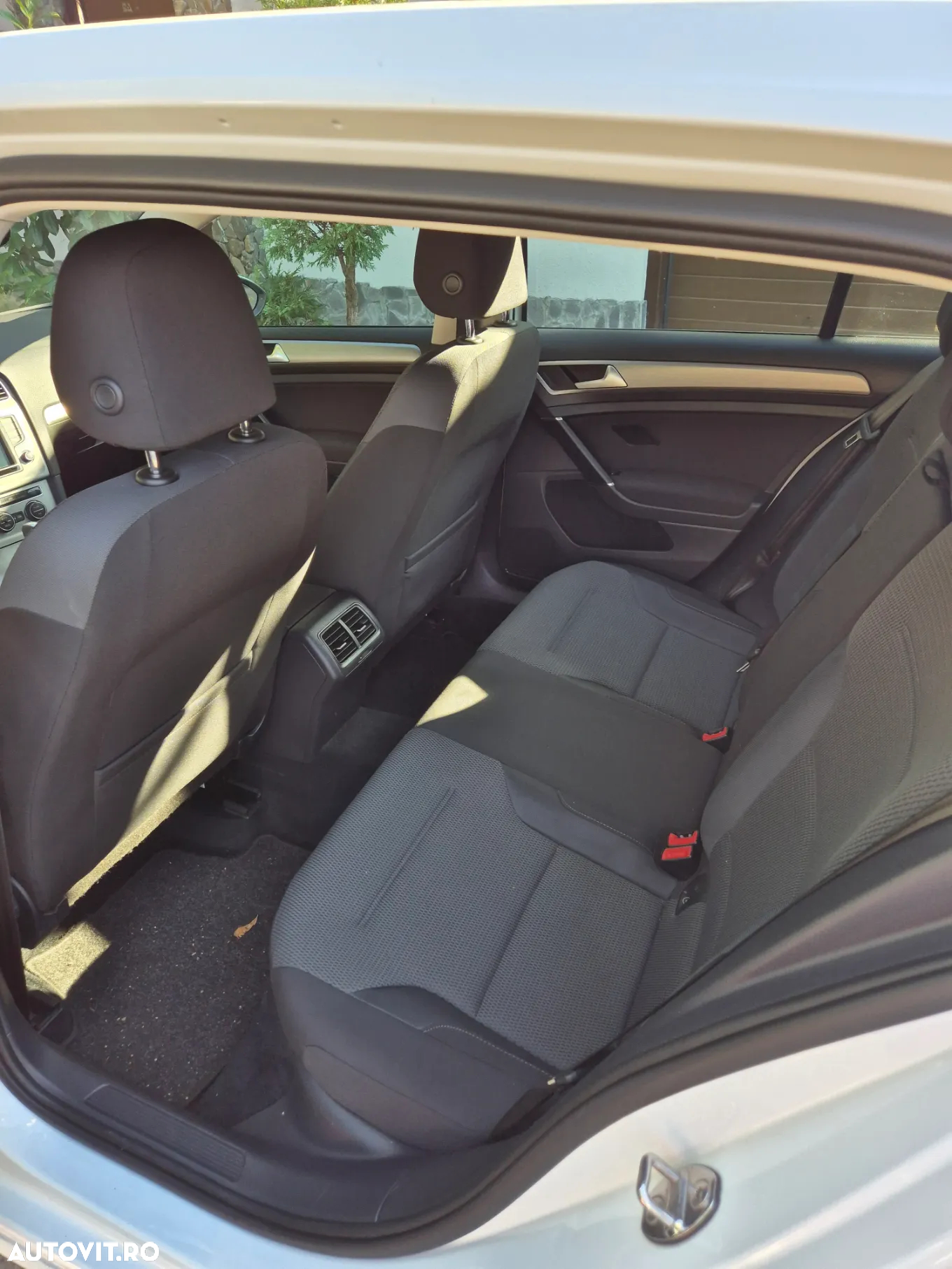 Volkswagen Golf 1.0 TSI OPF DSG Trendline - 11