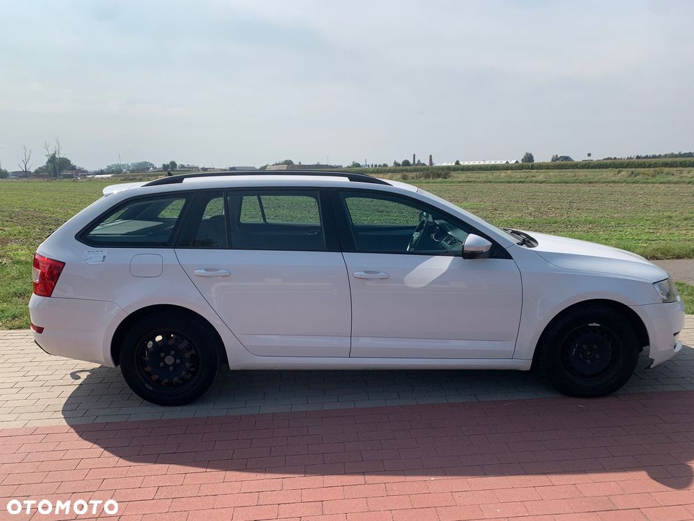 Skoda Octavia 1.6 TDI Active - 8