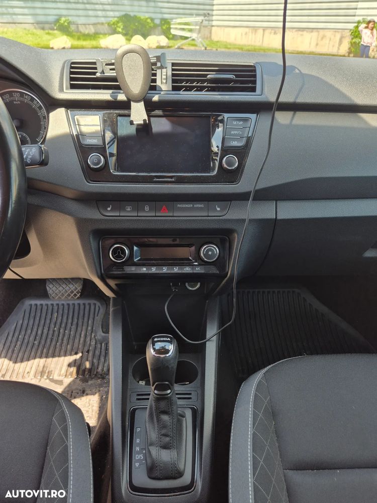 Skoda Fabia - 6