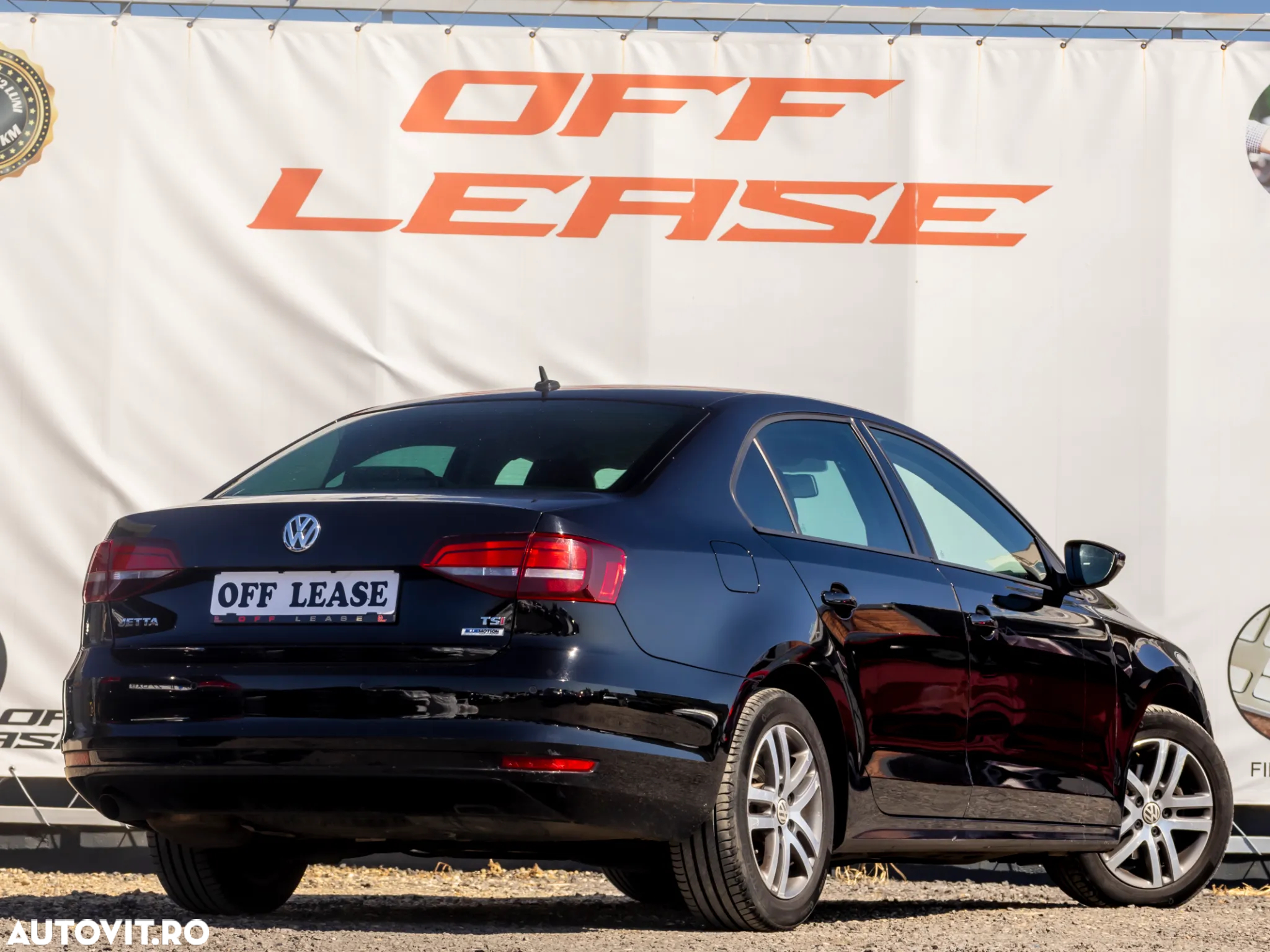 Volkswagen Jetta 1.2 TSI Trendline - 4