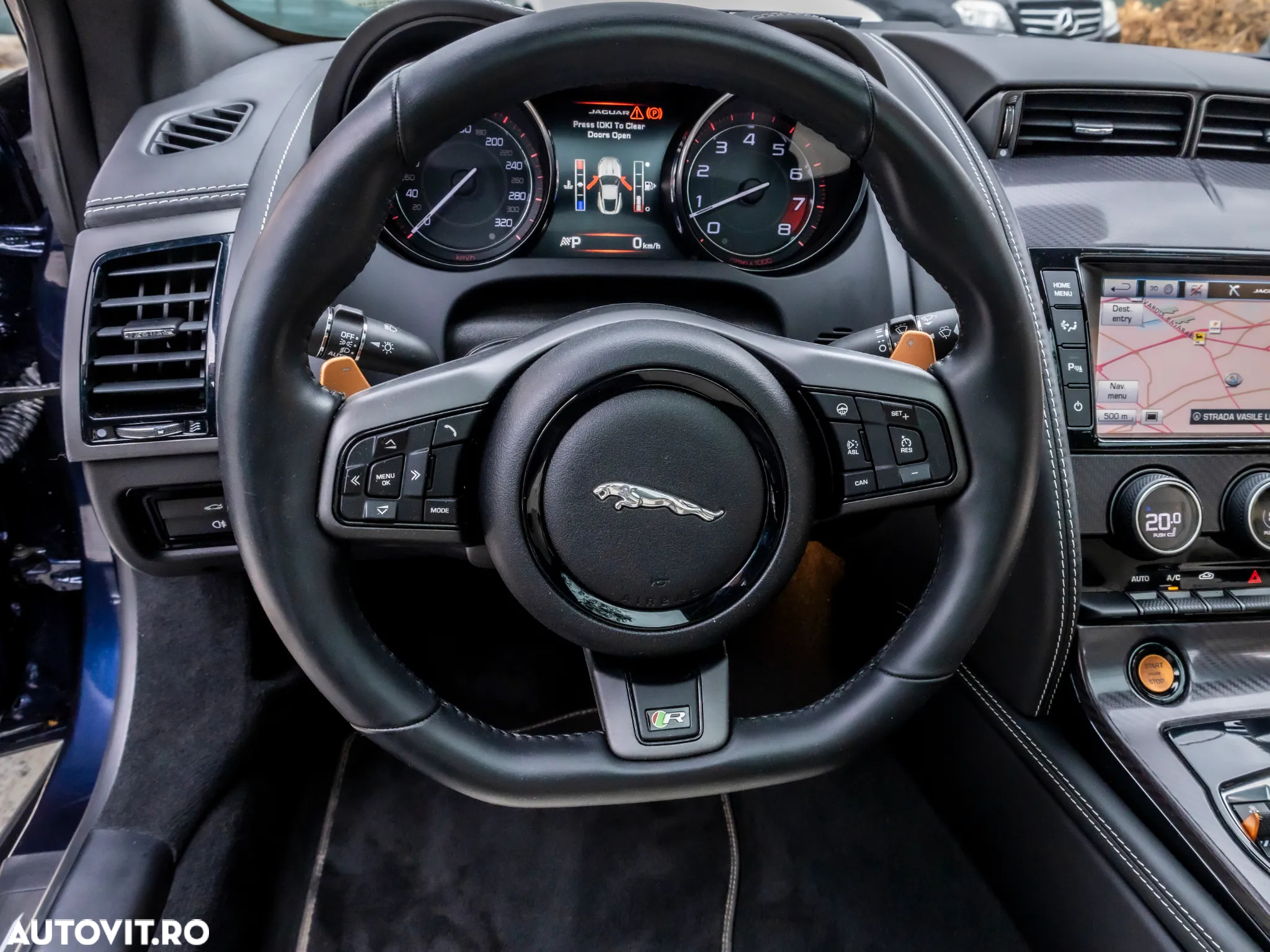 Jaguar F-Type V8 S - 16