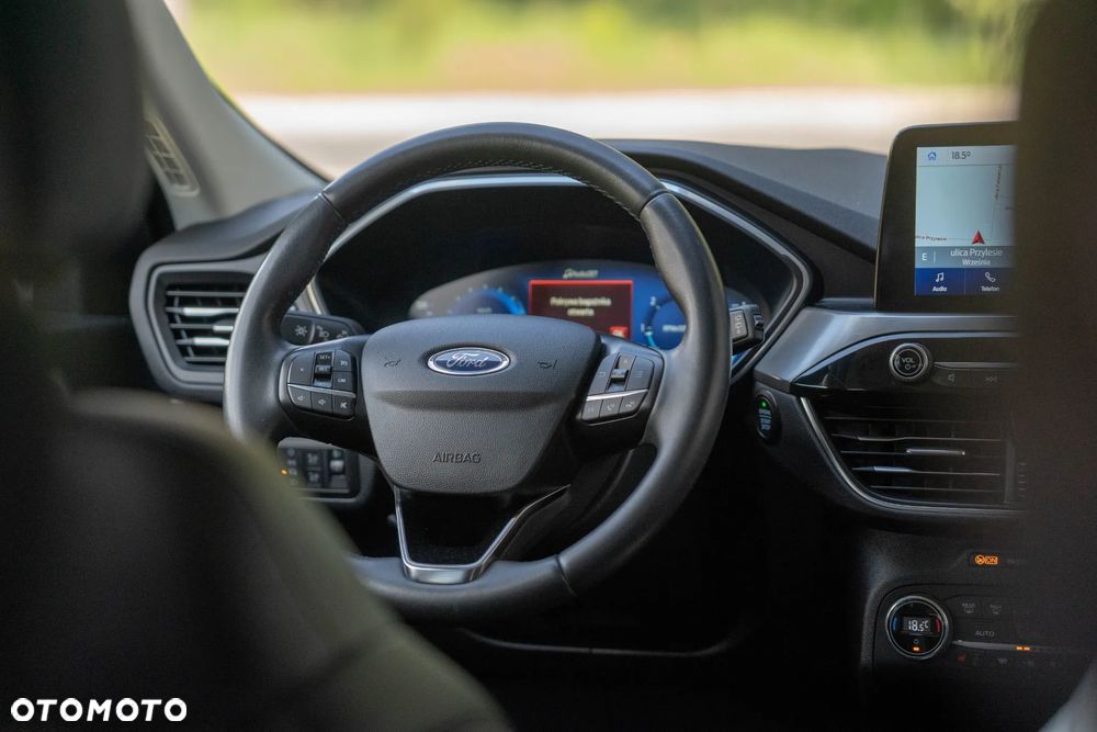 Ford Kuga 1.5 EcoBlue TITANIUM - 15
