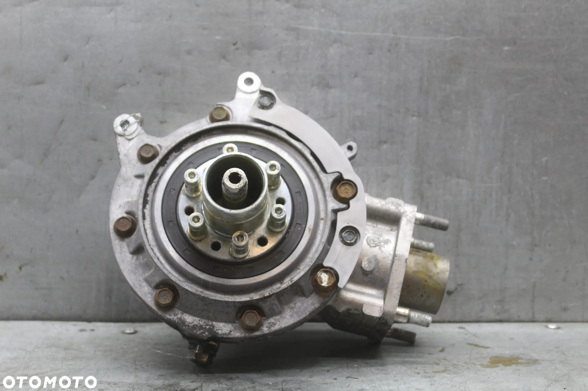 Honda NTV 650 Revere Dyfer kardan dyferencjał przekładnia - 2