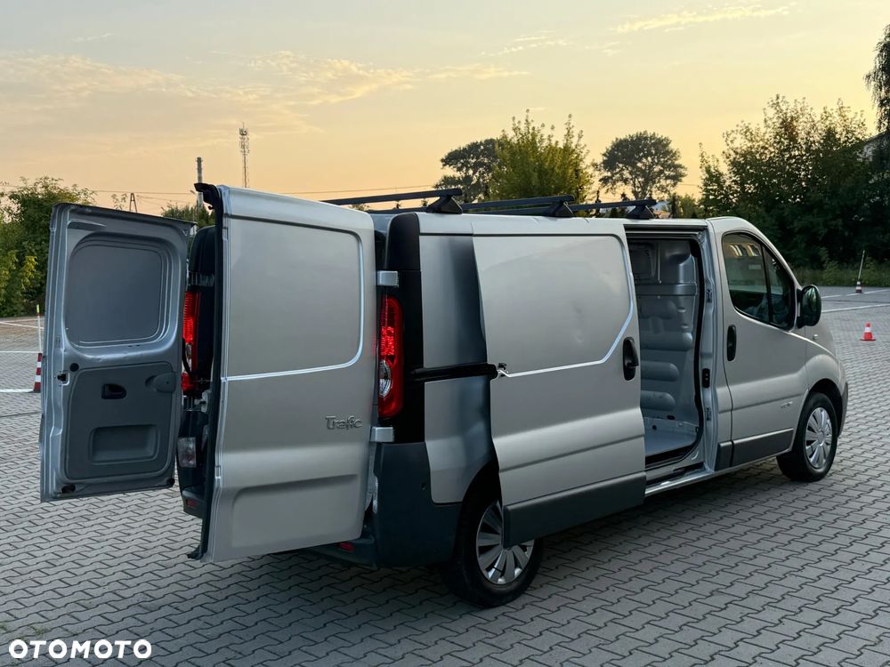 Opel VIVARO - 30