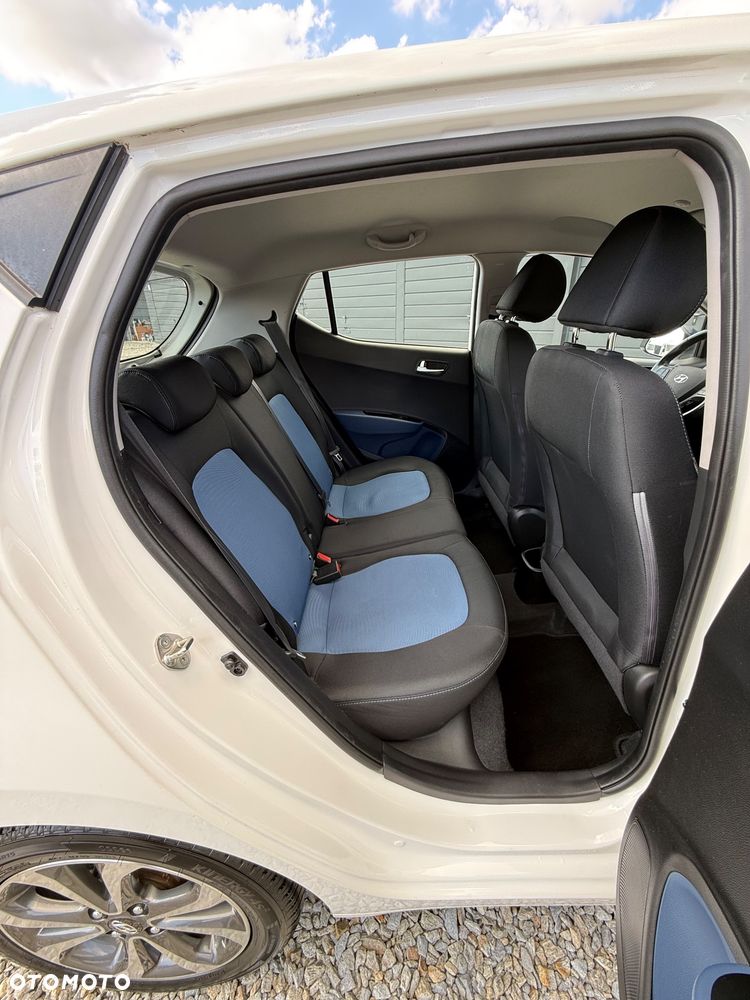 Hyundai i10 1.0 BlueDrive Go - 18