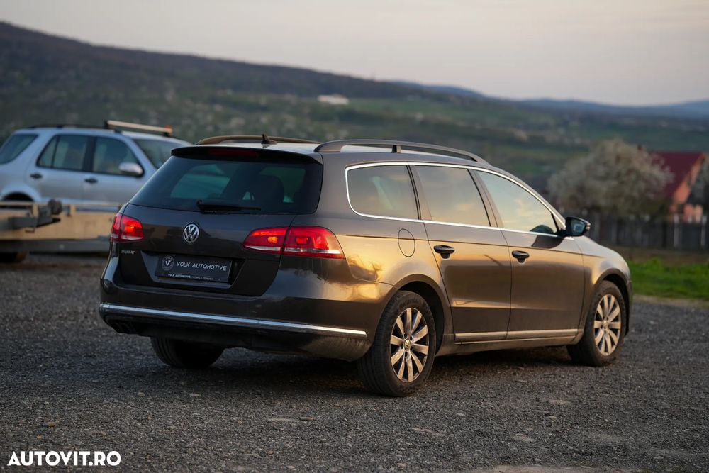 Volkswagen Passat - 6
