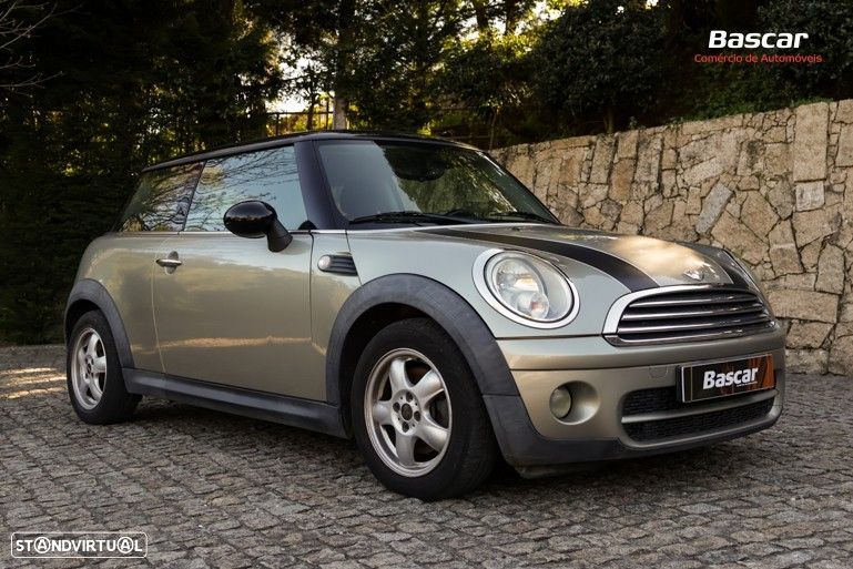 MINI 3 Portas Cooper D - 7