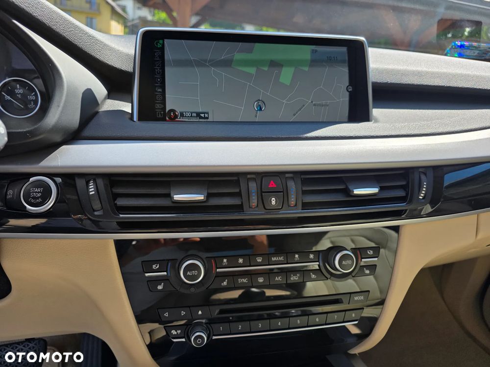 BMW X5 xDrive30d - 13