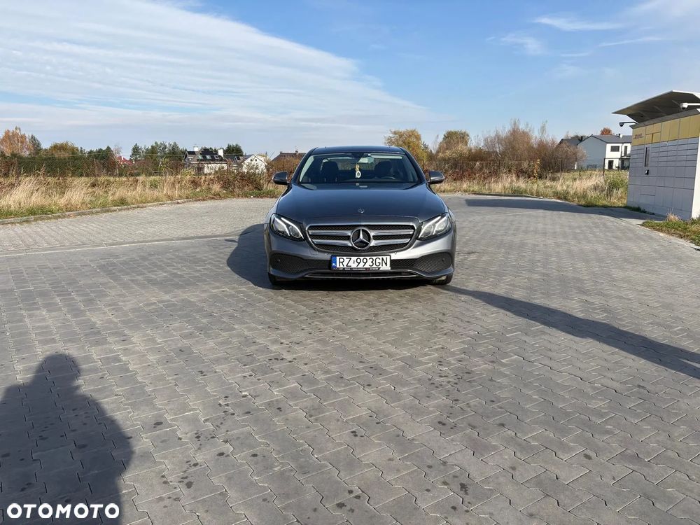 Mercedes-Benz Klasa E 220 d 9G-TRONIC Avantgarde - 6