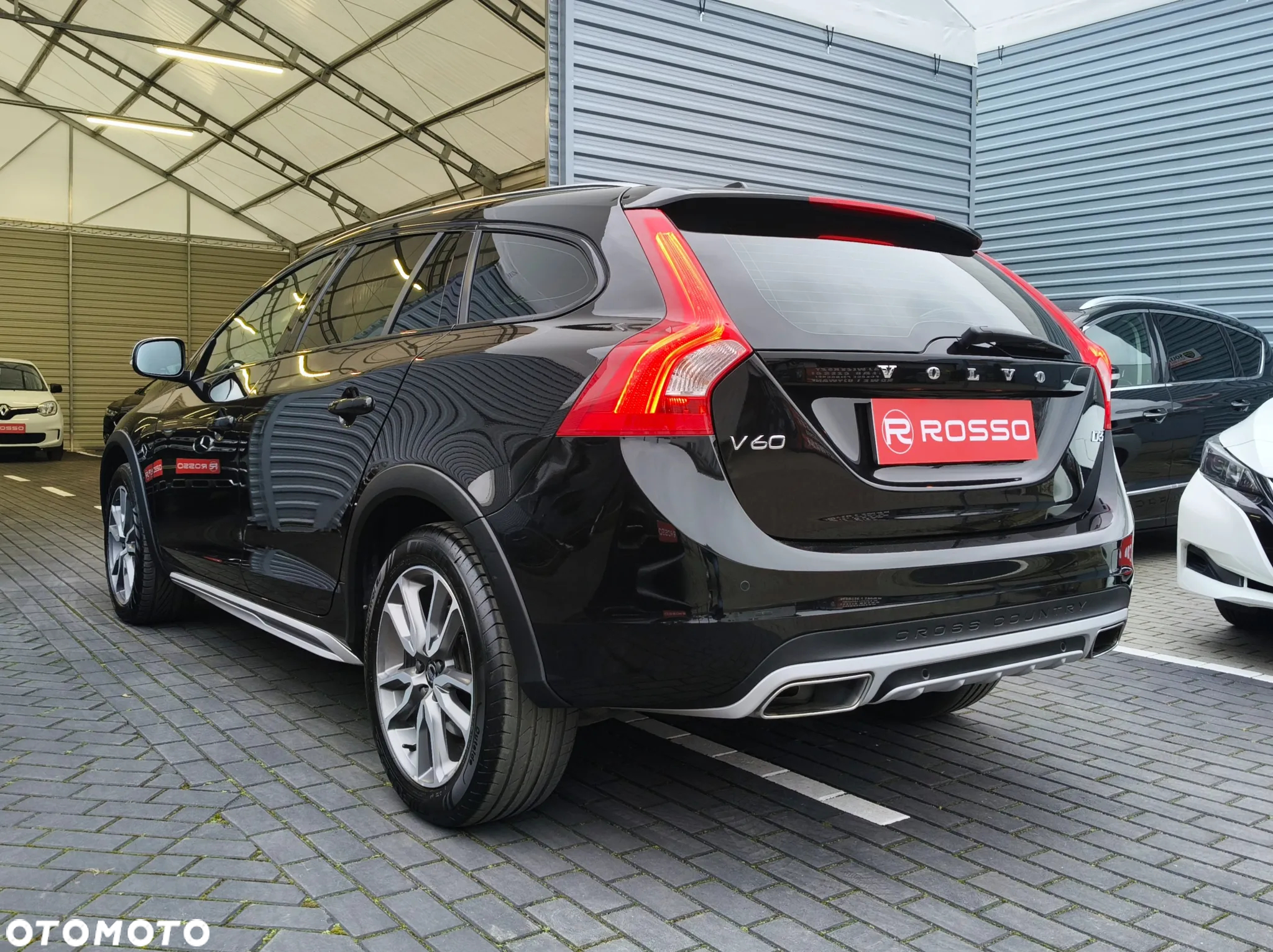 Volvo V60 Cross Country D3 Pro - 19