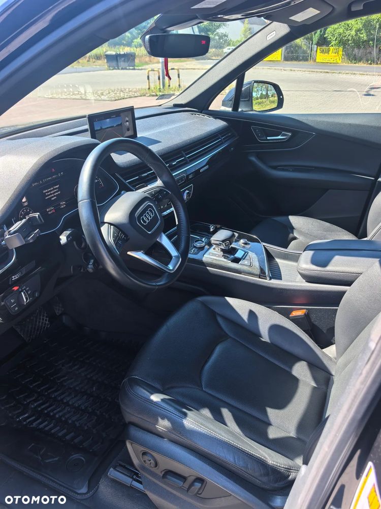 Audi Q7 3.0 TFSI Quattro Tiptronic - 6