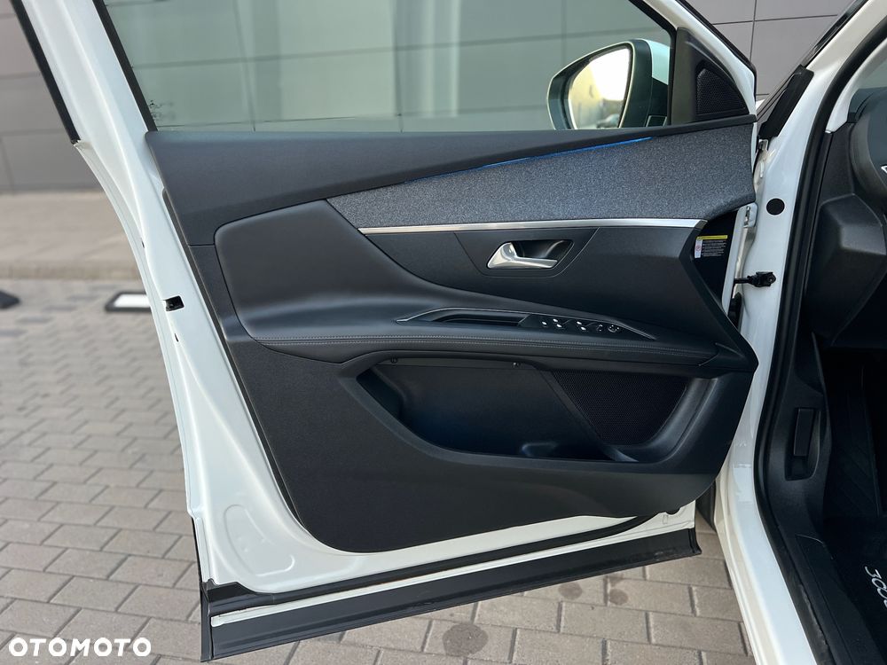 Peugeot 3008 1.6 THP Allure S&S EAT6 - 18