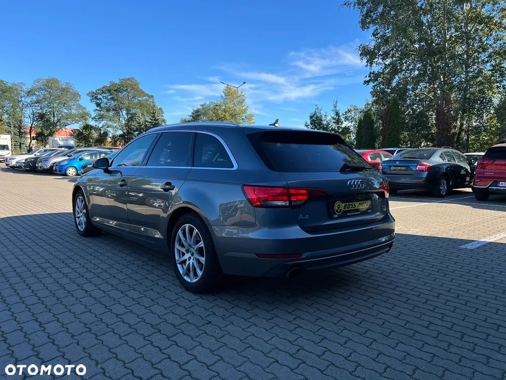 Audi A4 ver-2-0-tfsi-ultra-s-tronic-design - 4