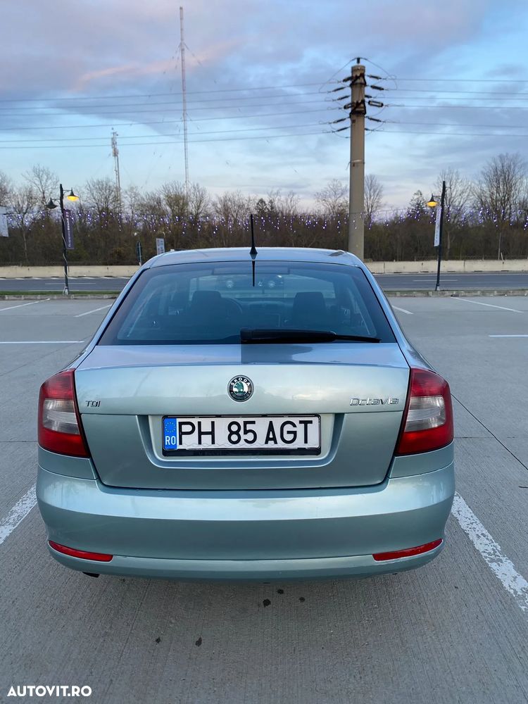 Skoda Octavia 1.6 TDI Elegance - 4