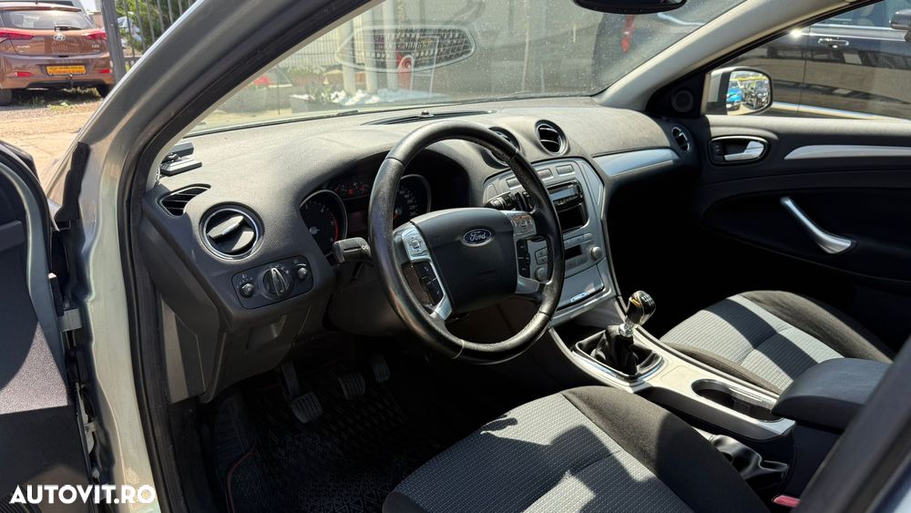 Ford Mondeo 1.8 TDCi Trend - 6