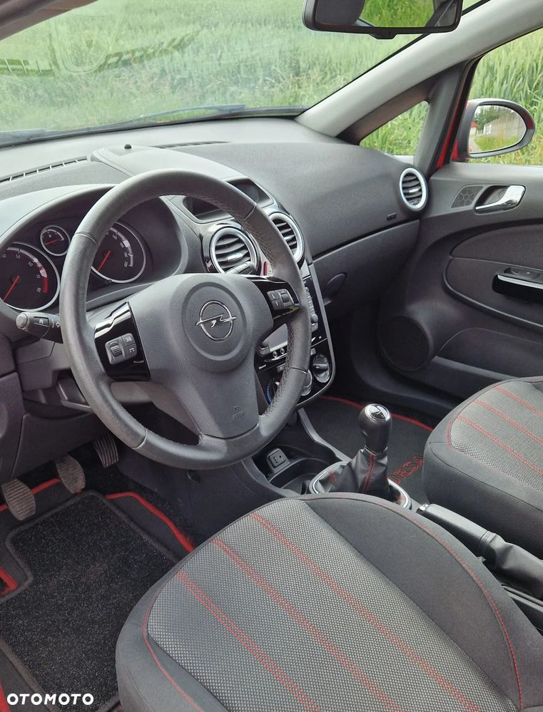 Opel Corsa 1.4 16V Sport - 9