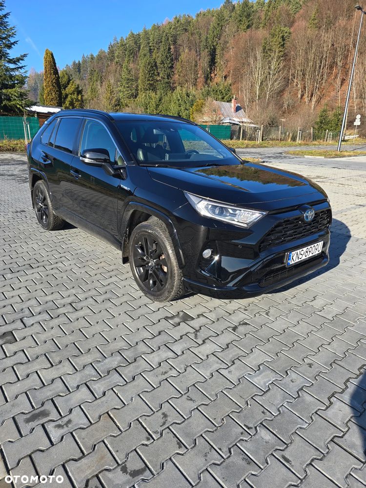 Toyota RAV4 - 1