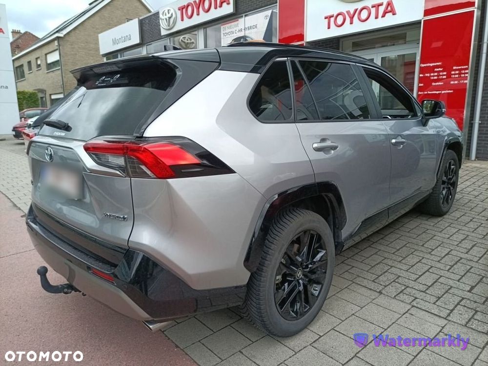 Toyota RAV4 - 4