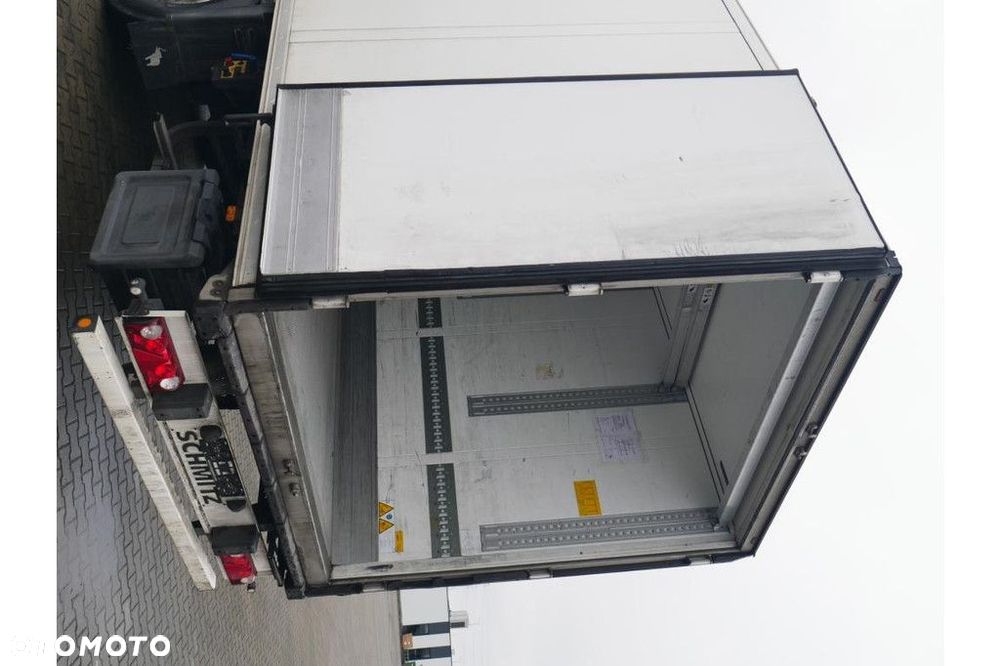 Schmitz Cargobull Trailer Reefer Flower Width & Double Stock Straight - 7