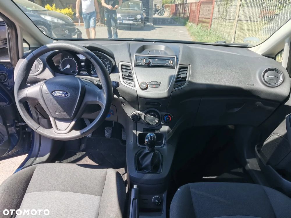 Ford Fiesta 1.25 Trend Edition - 12