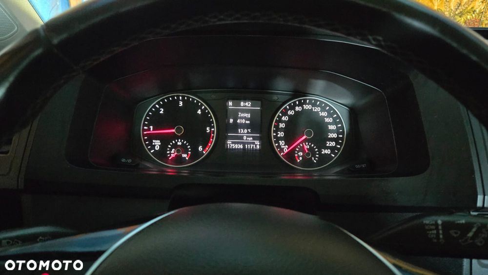 Volkswagen Caravelle 2.0 TDI L1 Comfortline - 6